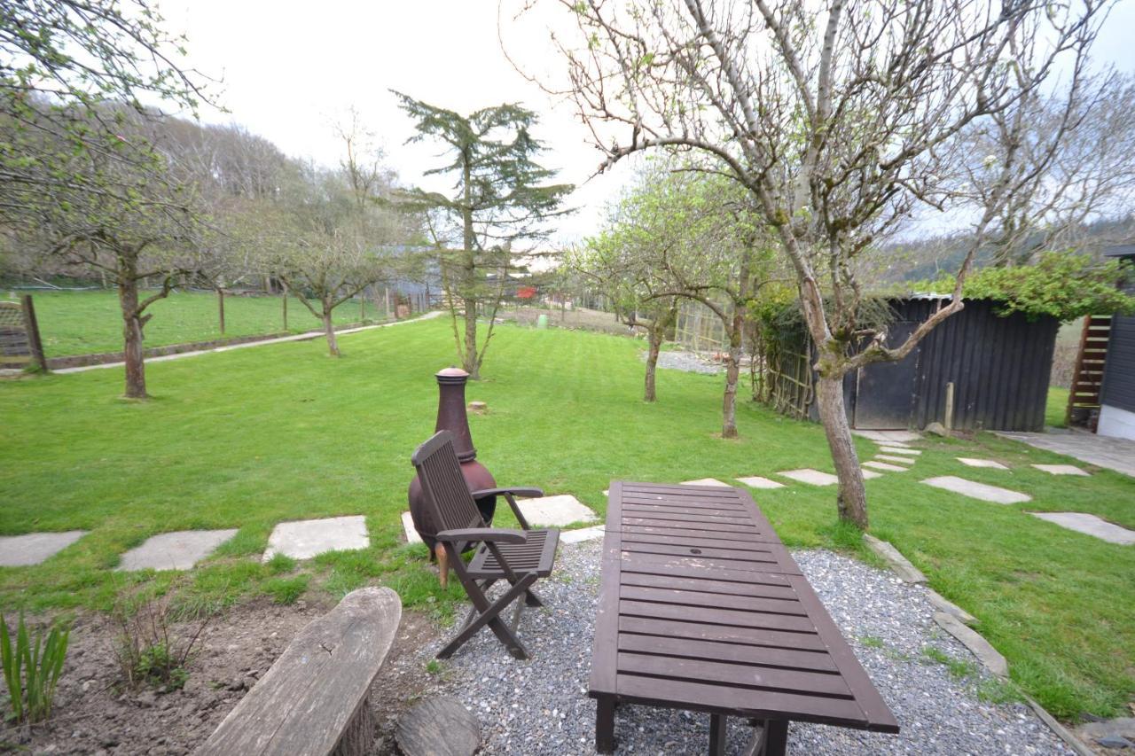 Stunning 2-Bed Cabin In Nantglyn 登比 外观 照片